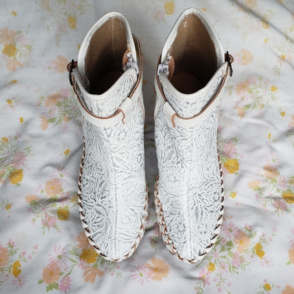 Handmade Mexican Leather Platform Booties - Picture 2 of 12